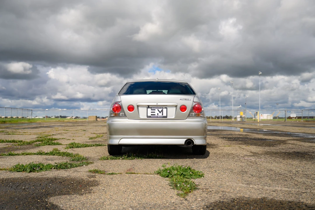 1999 Lexus IS 1st Gen - Image 9 of 31