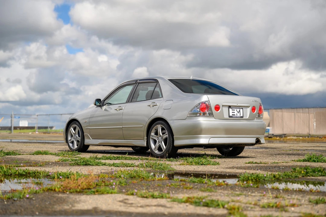 1999 Lexus IS 1st Gen - Image 7 of 31
