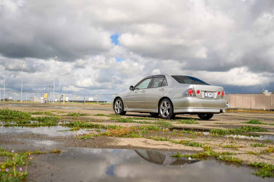 1999 Lexus IS 1st Gen - Image 6 of 31