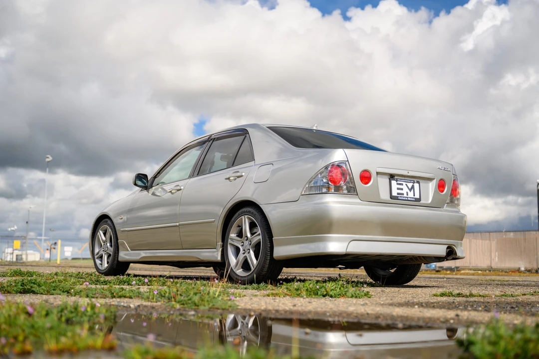 1999 Lexus IS 1st Gen - Image 8 of 31