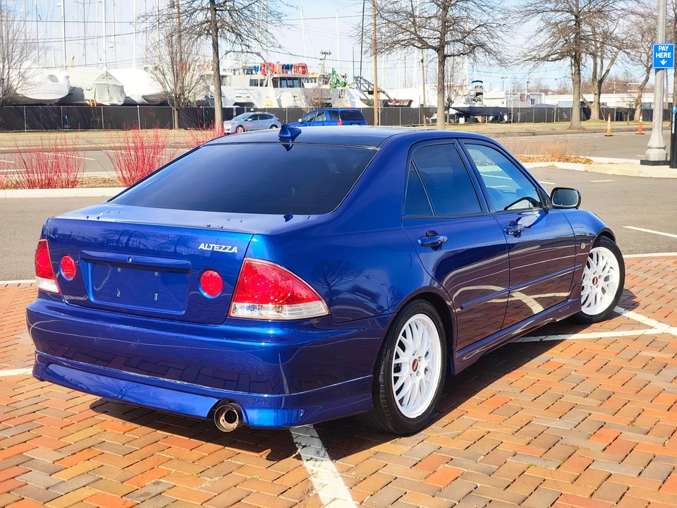 1999 Toyota - Image 16 of 31