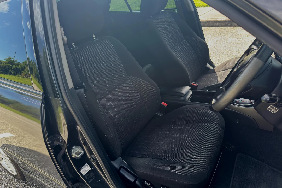 1999 Toyota - Image 25 of 31