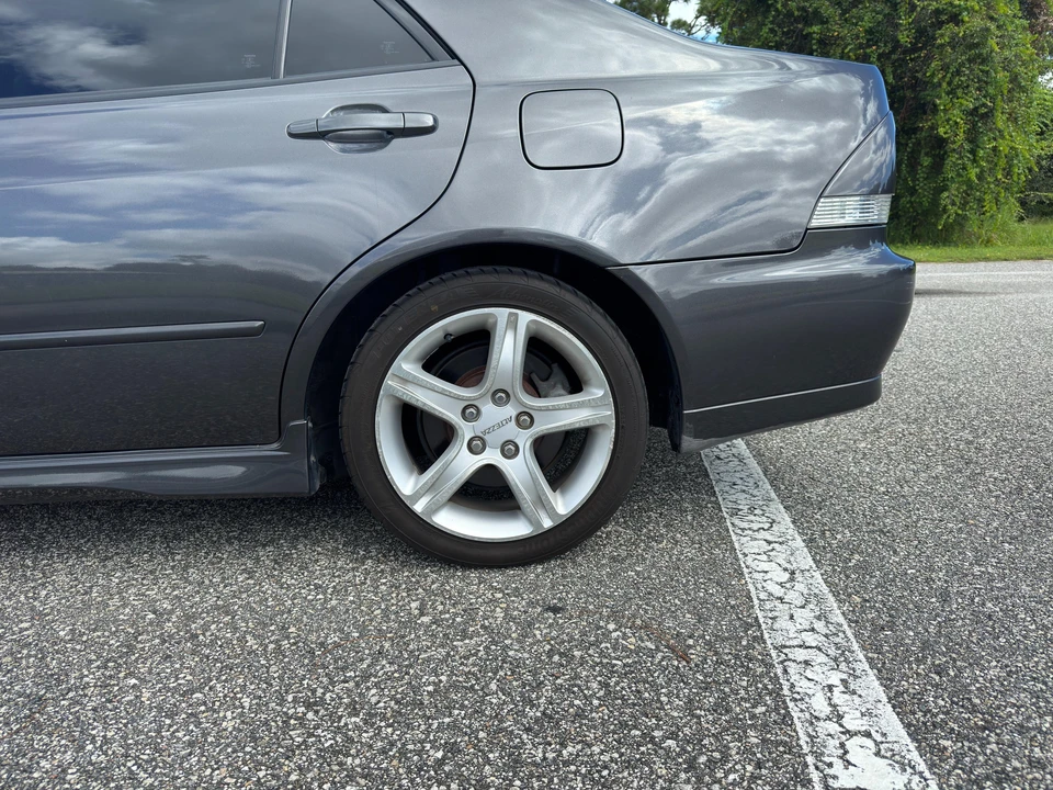 1999 Toyota - Image 21 of 31