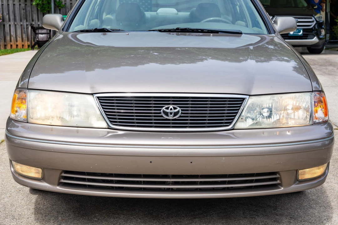 1999 Toyota Avalon 1st Gen - Image 9 of 31