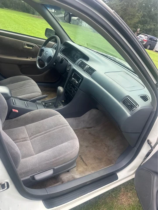 1999 Toyota Camry 4th Gen - Image 4 of 9