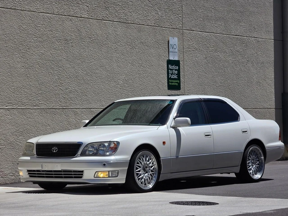 1999 Toyota Celsior 2nd Gen - Image 5 of 31