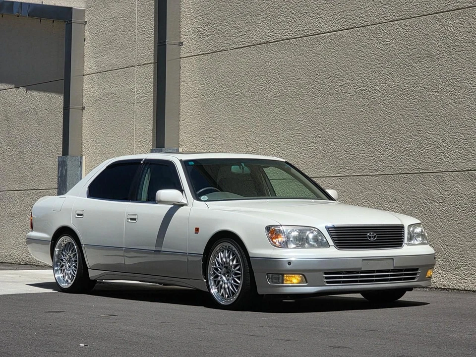 1999 Toyota Celsior 2nd Gen - Image 15 of 31