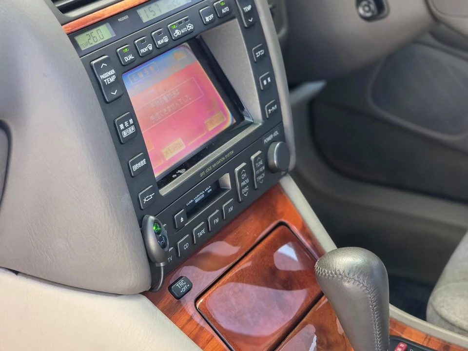 1999 Toyota Celsior 2nd Gen - Image 30 of 31