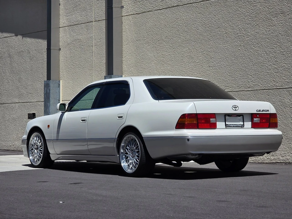 1999 Toyota Celsior 2nd Gen - Image 13 of 31