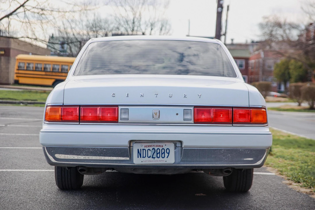 1999 Toyota Century 2nd Gen - Image 5 of 31