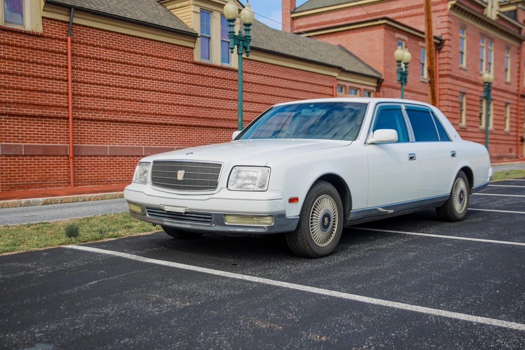 1999 Toyota Century 2nd Gen - Image 9 of 31