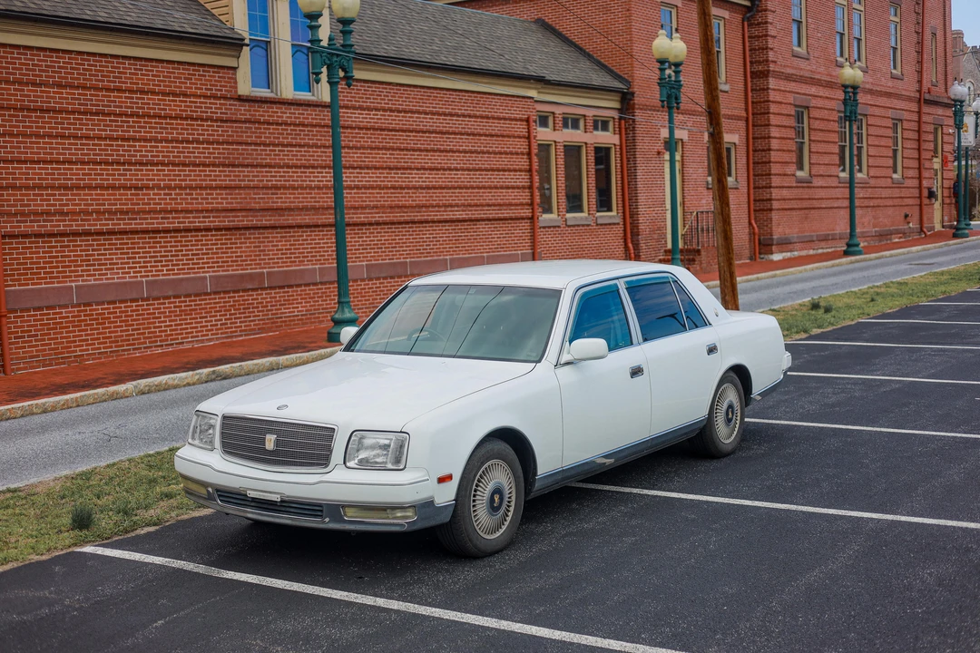 1999 Toyota Century 2nd Gen - Image 7 of 31
