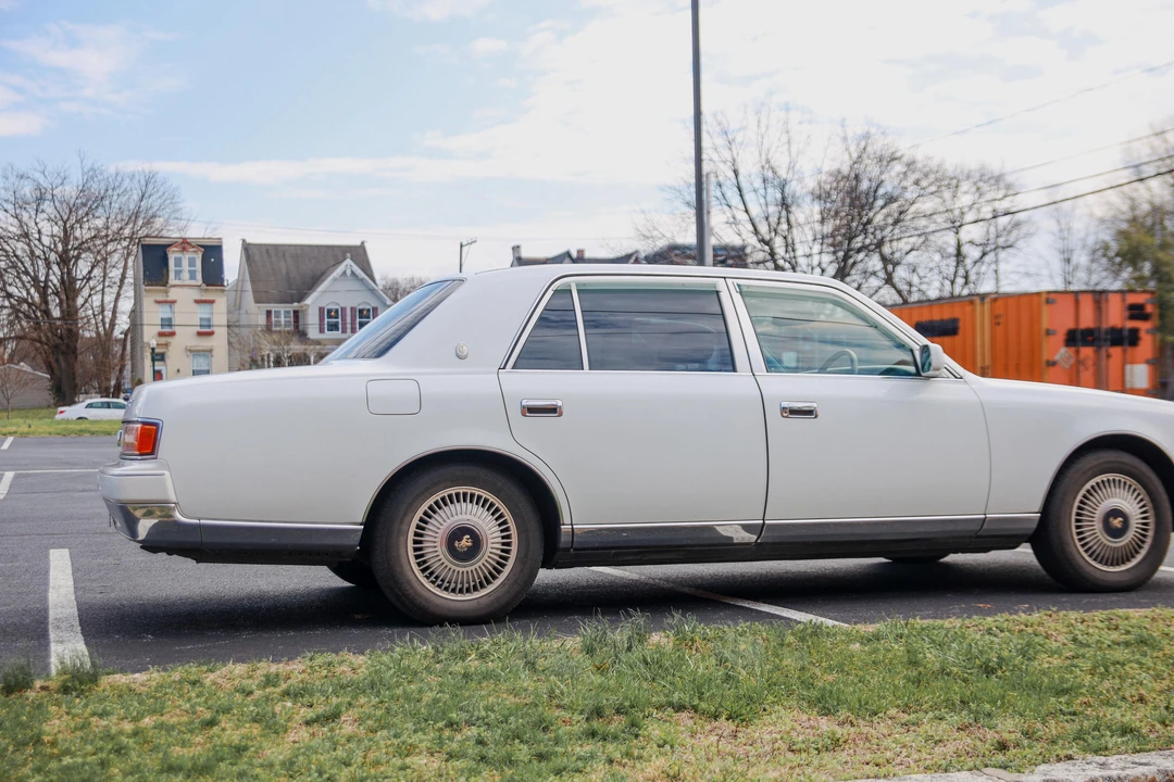 1999 Toyota Century 2nd Gen - Image 18 of 31