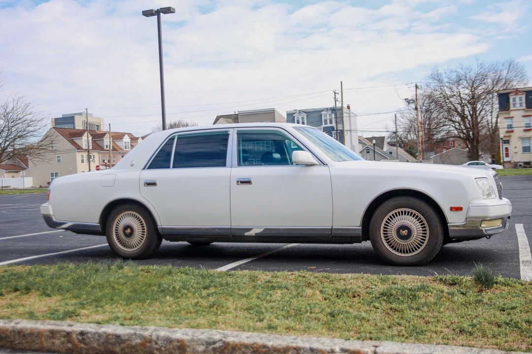 1999 Toyota Century 2nd Gen - Image 21 of 31