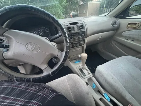 1999 Toyota Corolla 8th Gen - Image 3 of 4