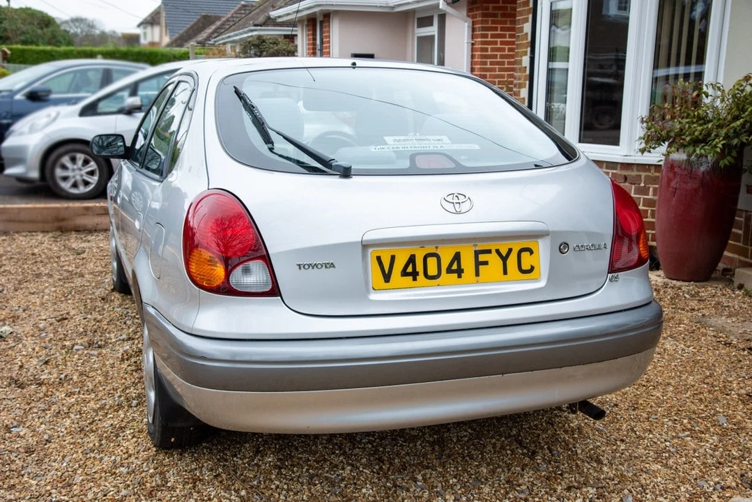 1999 Toyota Corolla 8th Gen - Image 11 of 30
