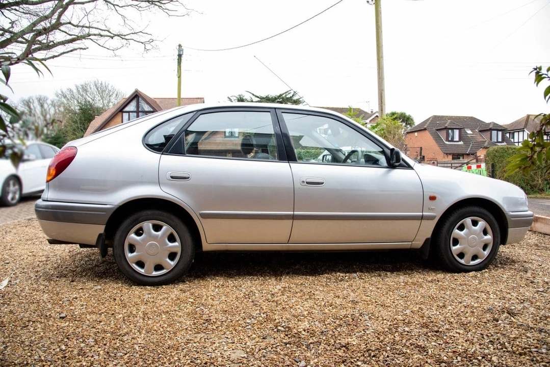 1999 Toyota Corolla 8th Gen - Image 19 of 30