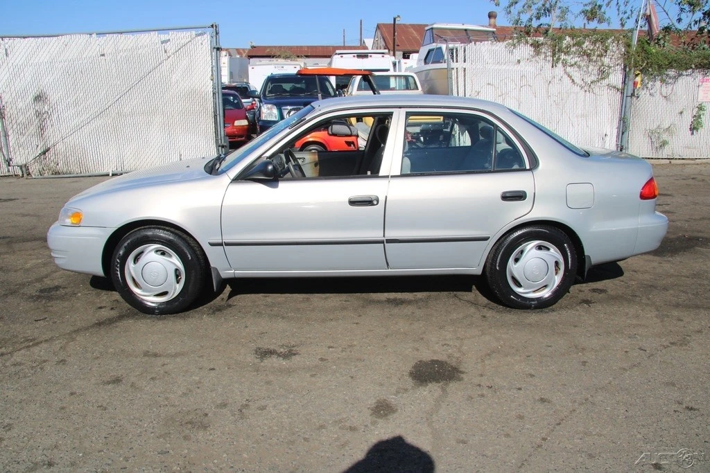 1999 Toyota Corolla 8th Gen - Image 3 of 21