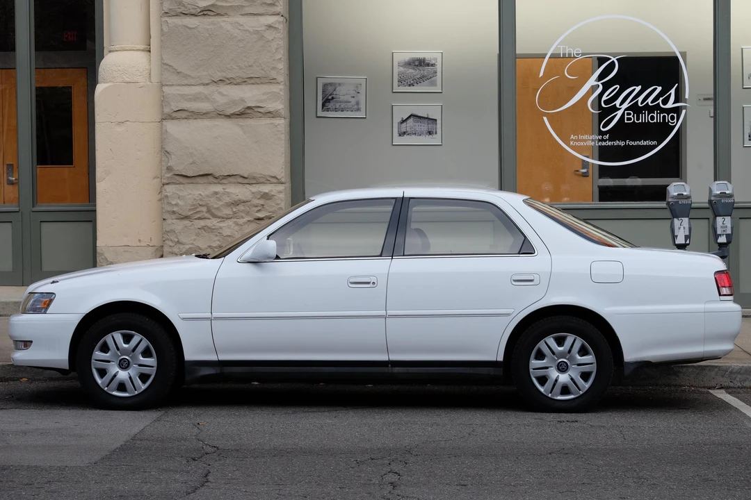 1999 Toyota Cresta 5th Gen - Image 3 of 29