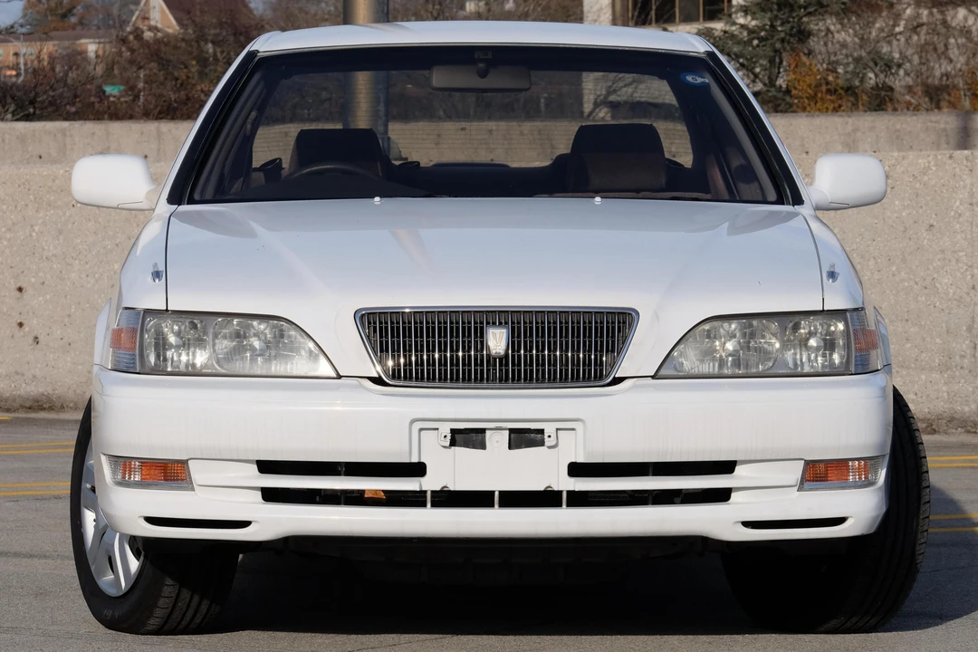1999 Toyota Cresta 5th Gen - Image 2 of 29