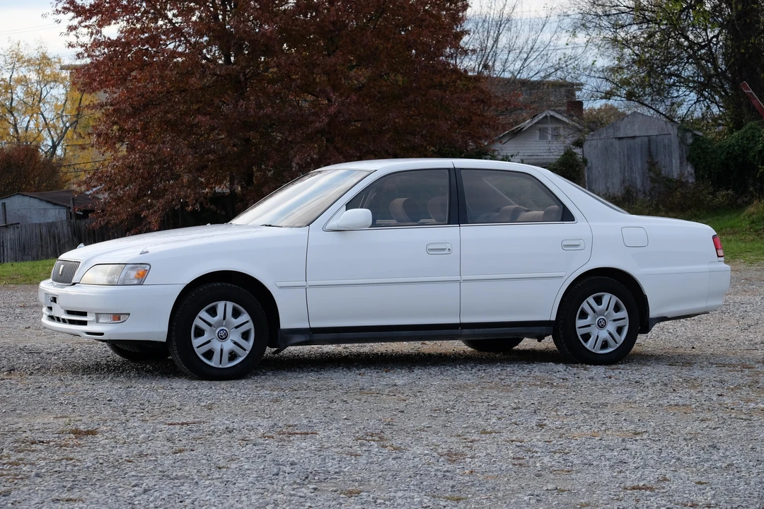 1999 Toyota Cresta 5th Gen - Image 10 of 29