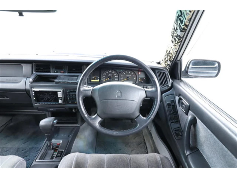 1999 Toyota Crown 10th Gen - Image 10 of 31