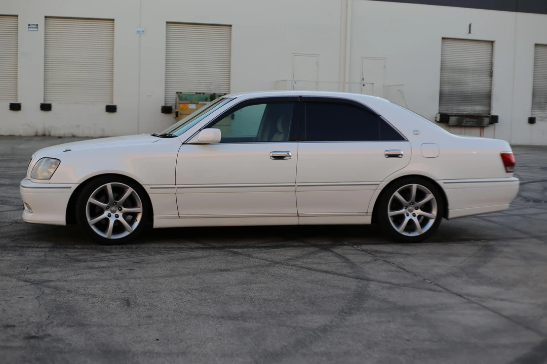 1999 Toyota Crown 11th Gen - Image 17 of 21