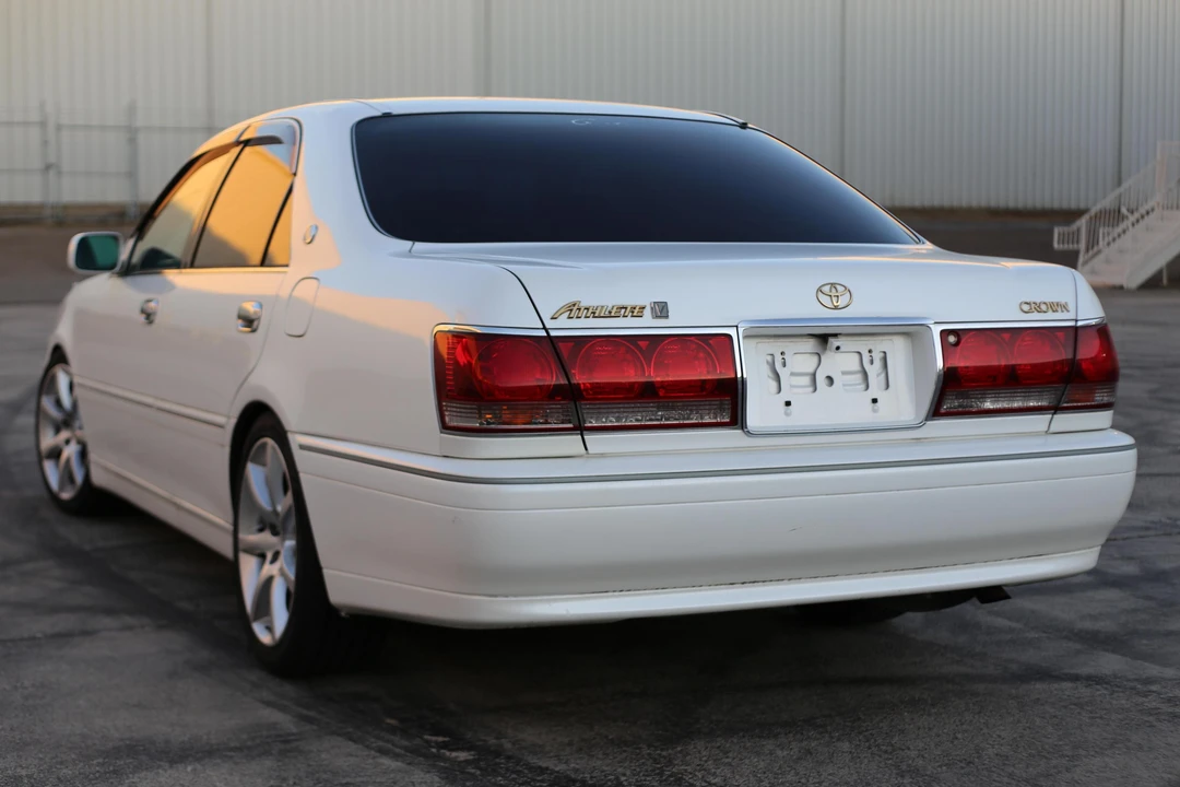 1999 Toyota Crown 11th Gen - Image 4 of 21