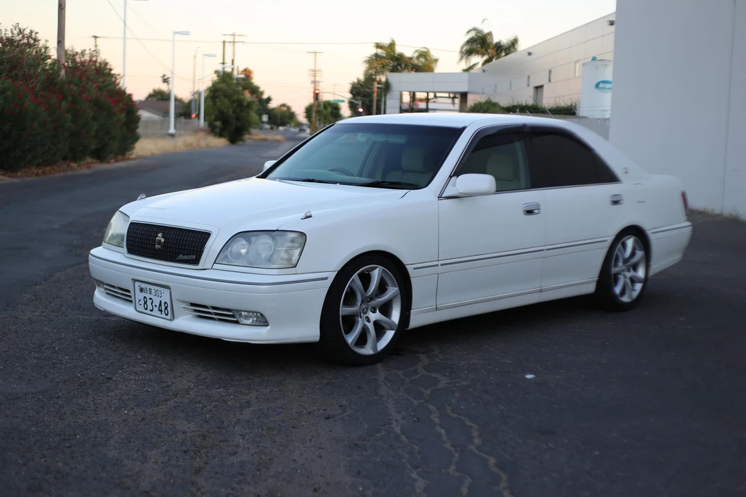 1999 Toyota Crown 11th Gen - Image 13 of 21