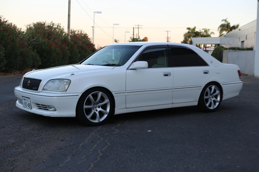1999 Toyota Crown 11th Gen - Image 15 of 21