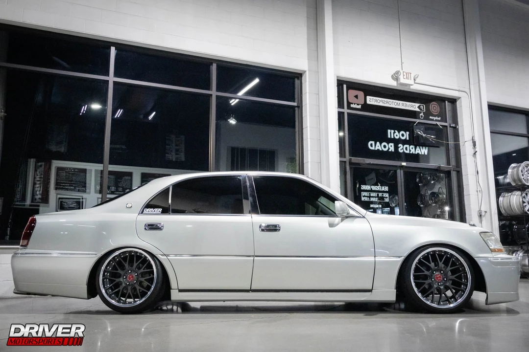 1999 Toyota Crown 10th Gen - Image 11 of 21