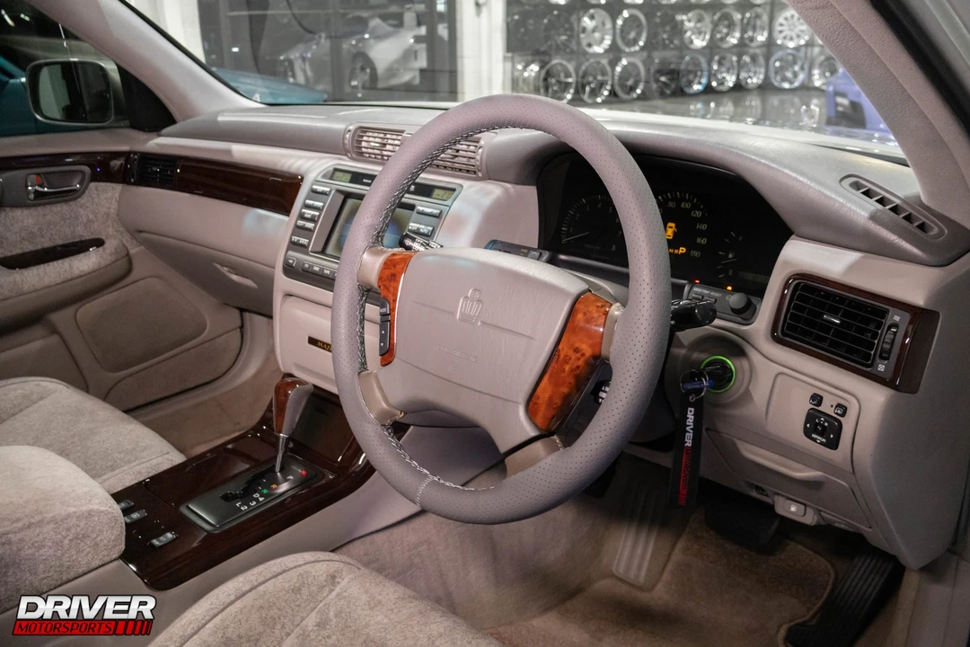 1999 Toyota Crown 10th Gen - Image 13 of 21