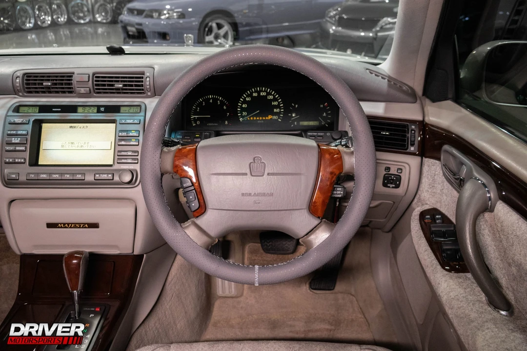 1999 Toyota Crown 10th Gen - Image 3 of 21