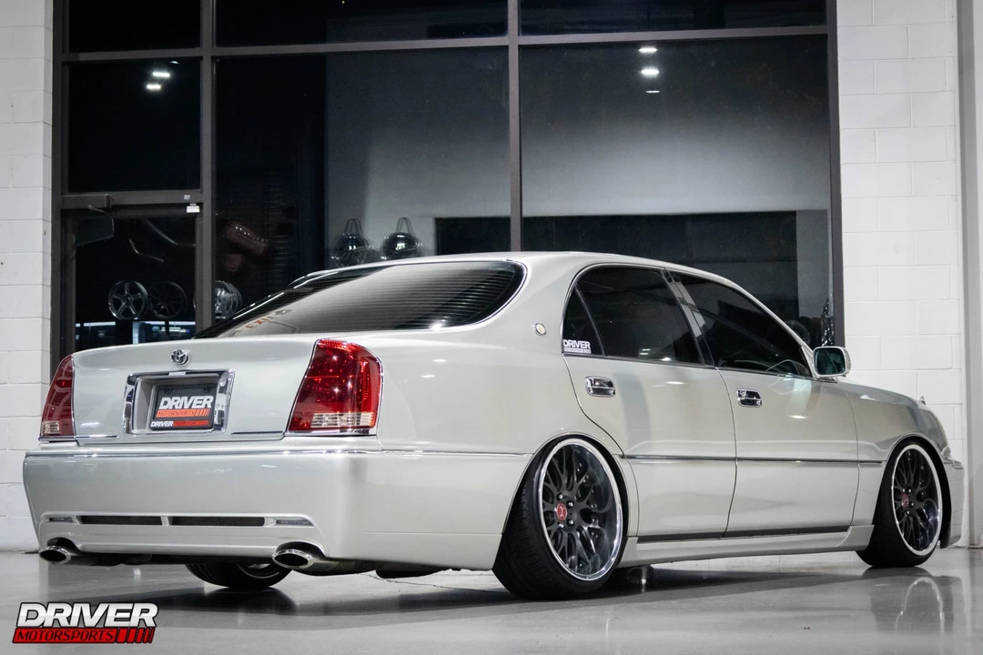 1999 Toyota Crown 10th Gen - Image 10 of 21