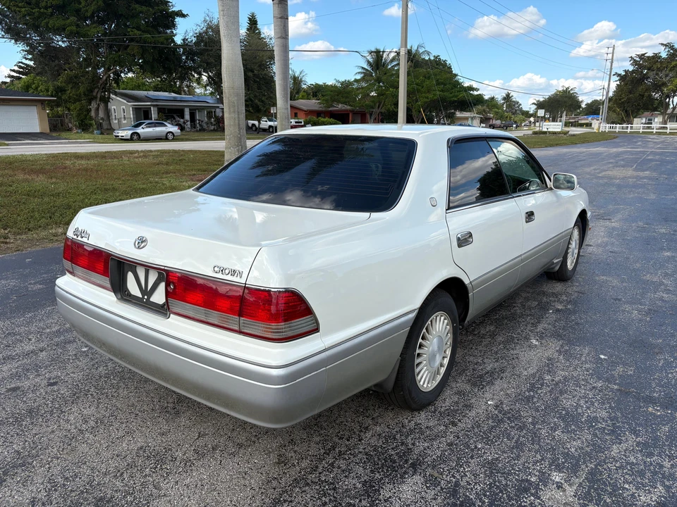 1999 Toyota Crown 10th Gen - Image 13 of 31