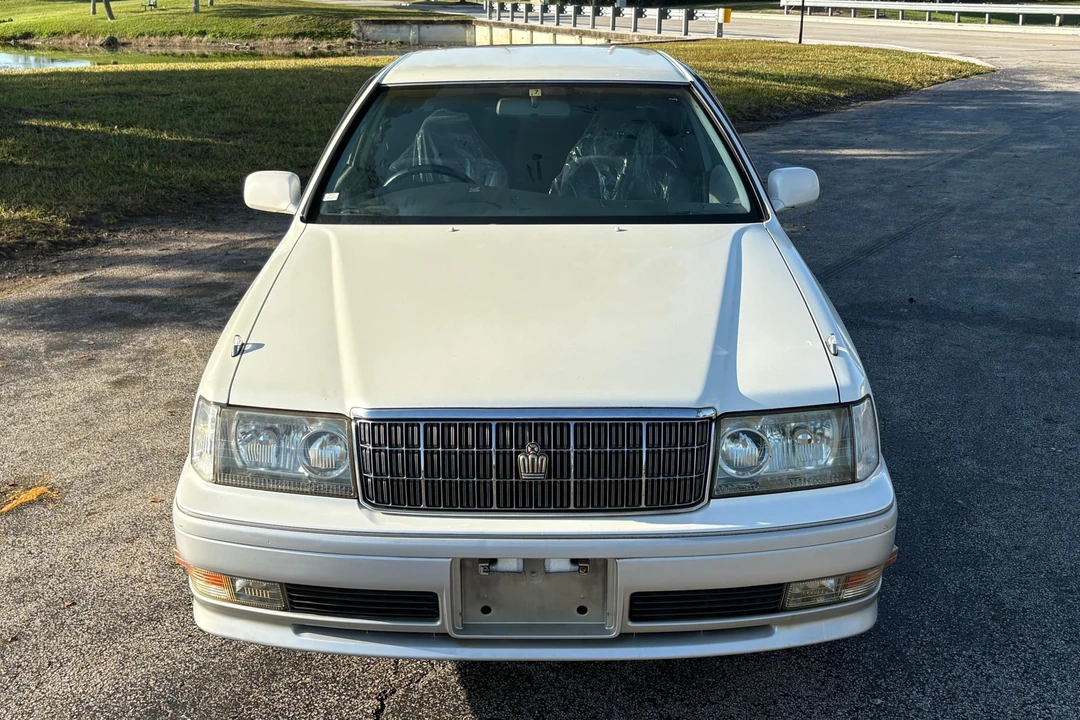 1999 Toyota Crown 10th Gen - Image 2 of 31