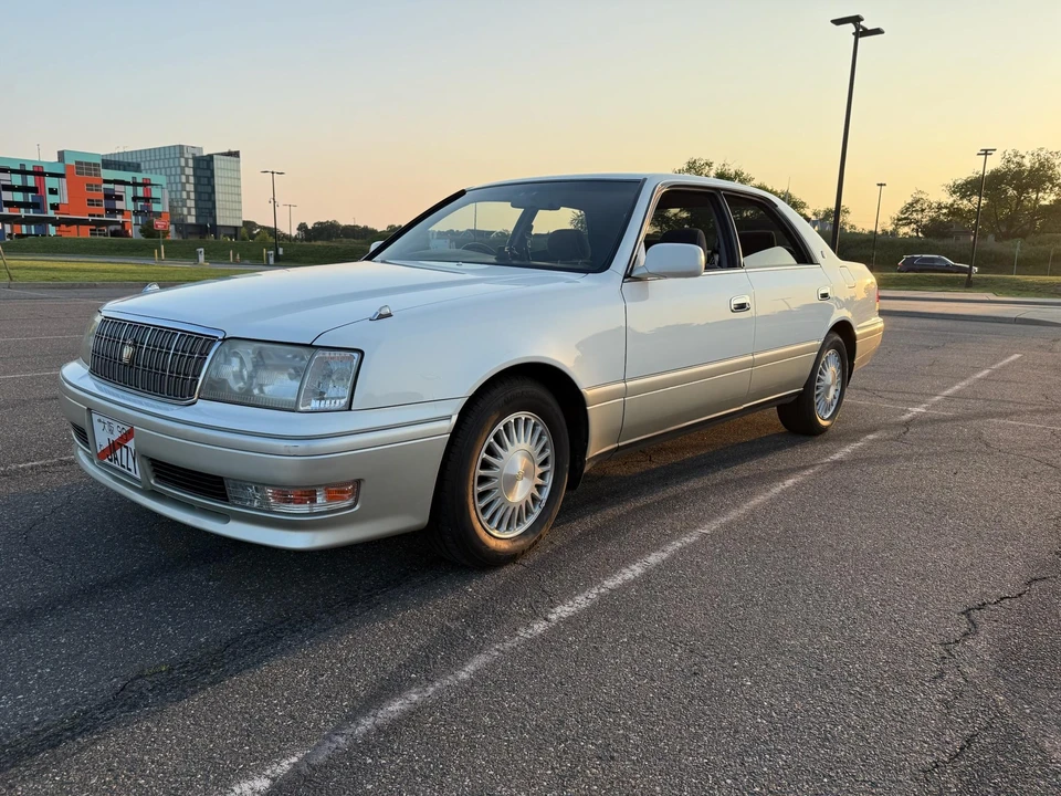 1999 Toyota Crown 10th Gen - Image 8 of 31