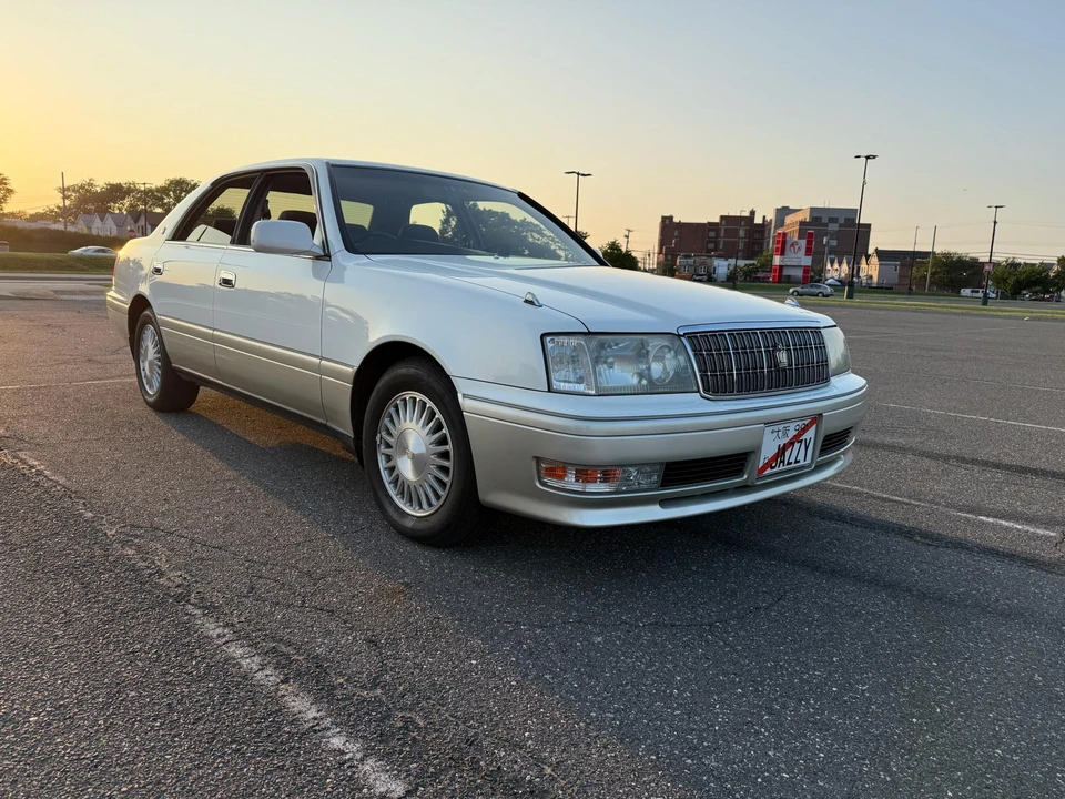 1999 Toyota Crown 10th Gen - Image 16 of 31
