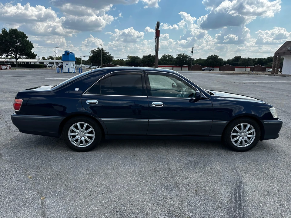 1999 Toyota Crown 10th Gen - Image 12 of 31