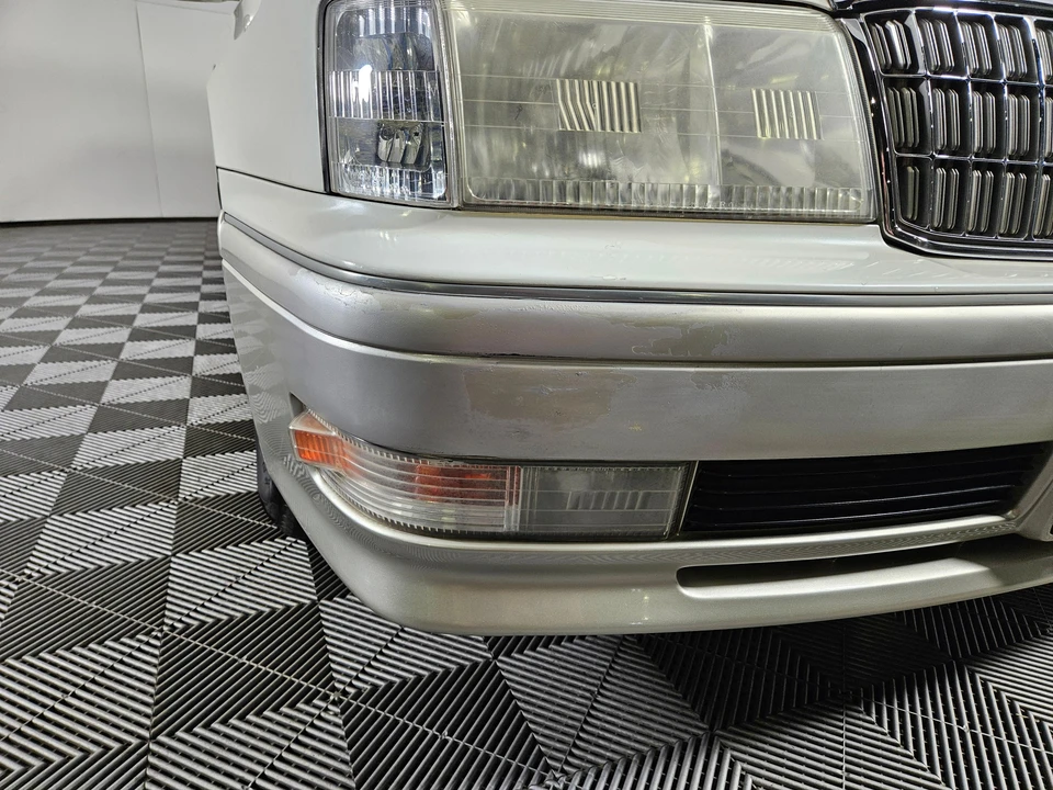 1999 Toyota Crown 10th Gen - Image 8 of 31