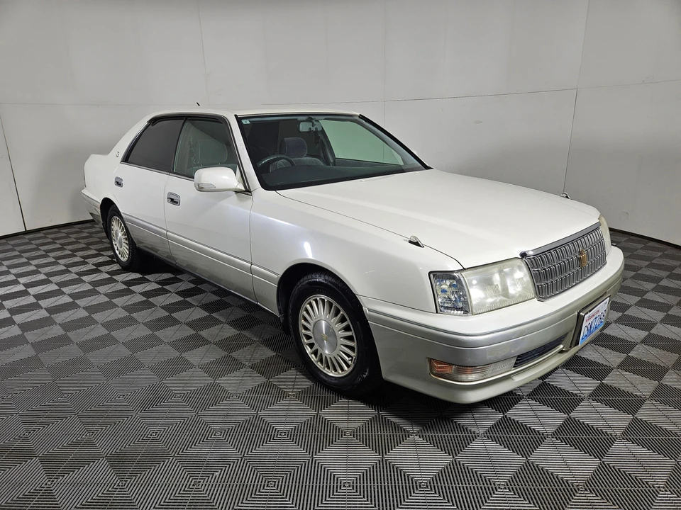1999 Toyota Crown 10th Gen - Image 7 of 31