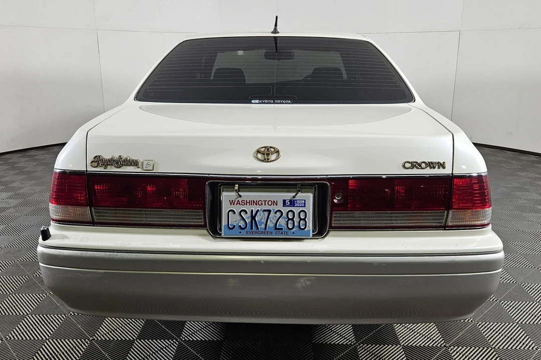 1999 Toyota Crown 10th Gen - Image 5 of 31