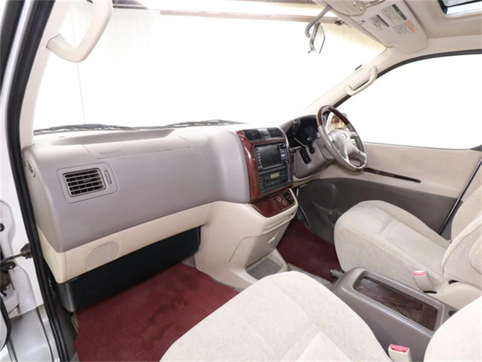 1999 Toyota HiAce 4th Gen - Image 14 of 31