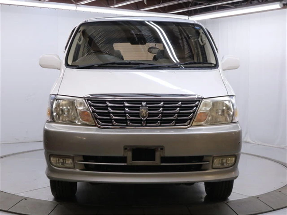 1999 Toyota HiAce 4th Gen - Image 3 of 31
