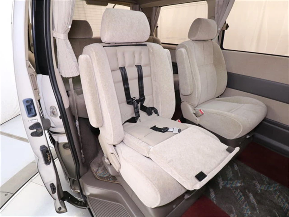 1999 Toyota HiAce 4th Gen - Image 18 of 31