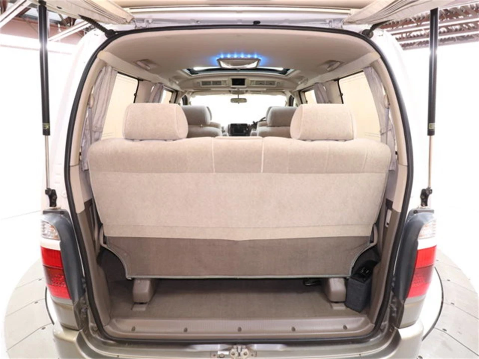 1999 Toyota HiAce 4th Gen - Image 27 of 31