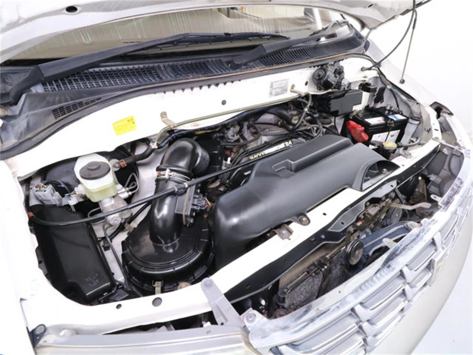 1999 Toyota HiAce 4th Gen - Image 24 of 31