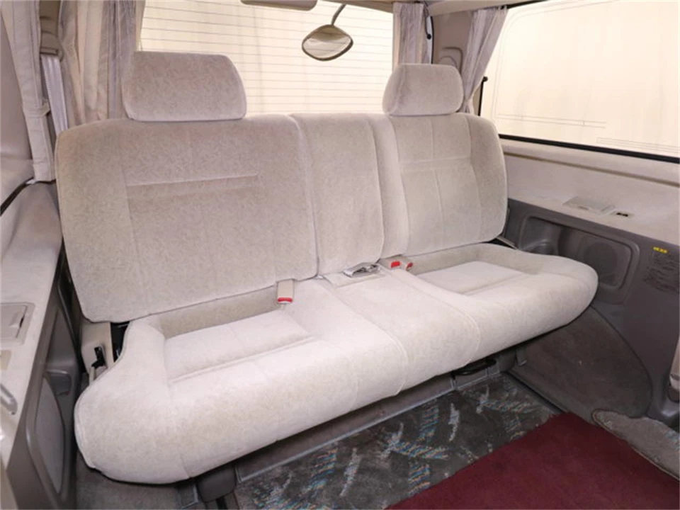 1999 Toyota HiAce 4th Gen - Image 20 of 31