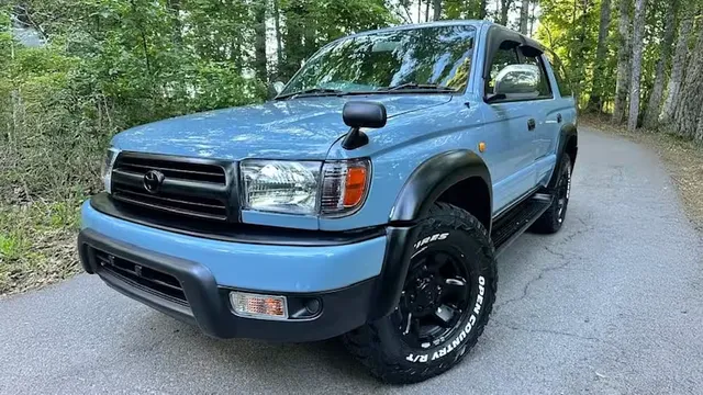 1999 Toyota Hilux Surf SSR-X