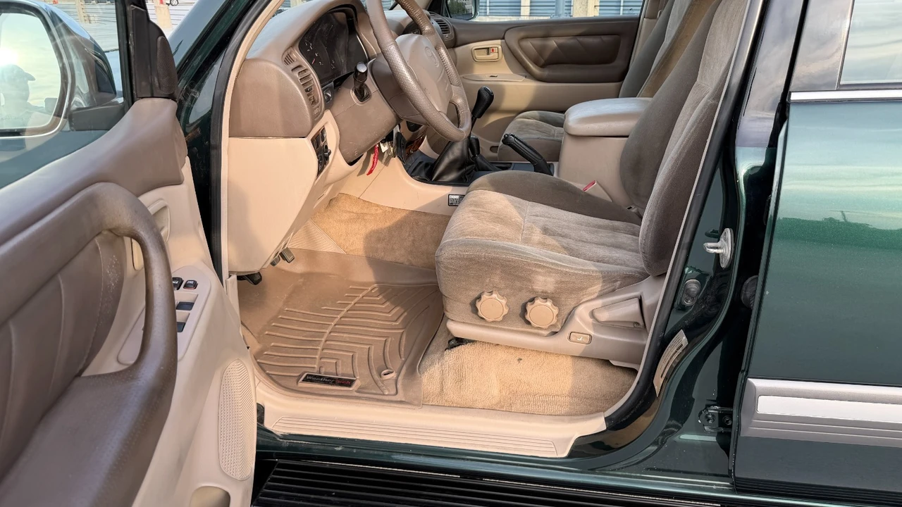 1999 Toyota J100 Land Cruiser - Image 21 of 31
